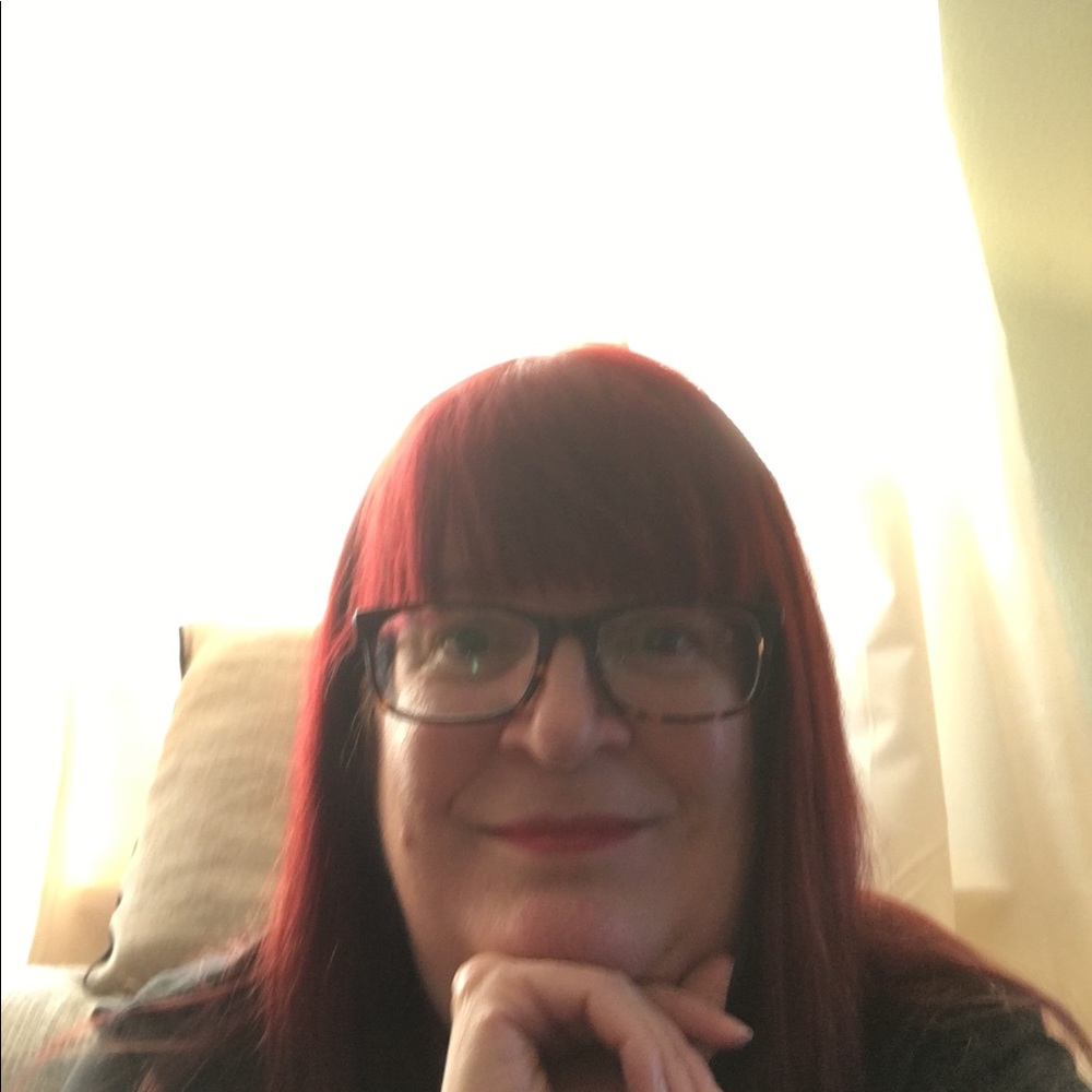 Meet your Posher, Lorna